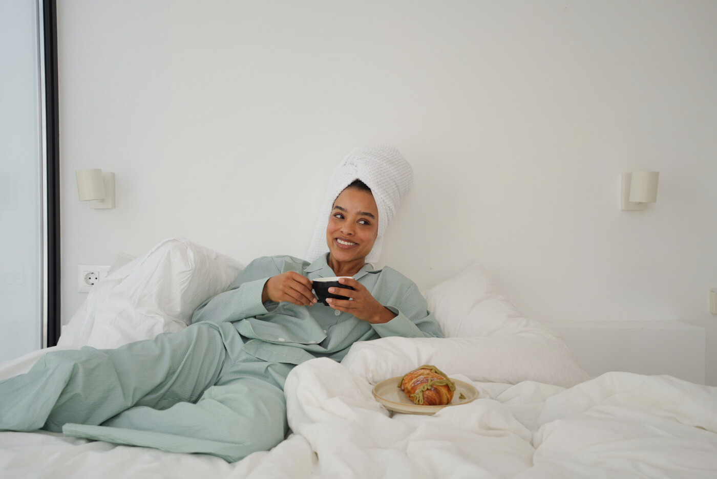Dore and Rose sleepwear UGC, morning routine